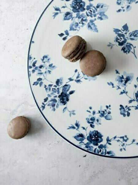 Cake stand