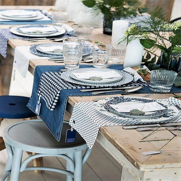 blueprint collection; laura ashley; promo; πορσελάνη; διάφανη πορσελάνη; μπλε; φλοράλ; laura ashley; Mayestic;